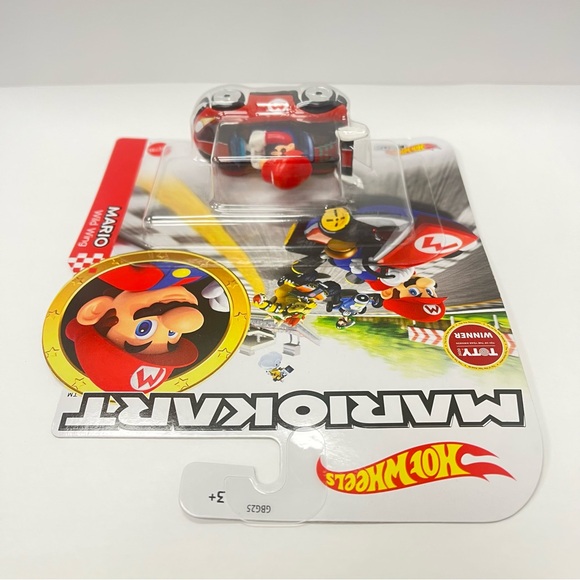 Hot Wheels Mario Kart MARIO Wild Wing Car Nintendo Die-Cast 1/64 Scale NIB - Picture 3 of 7